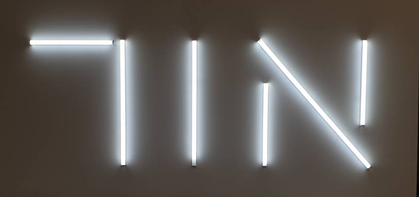 OR (light), 2022
mixed media, 300 x 150 cm